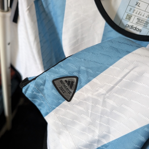 Authentic Argentina 2022 Home Jersey - Picture 4 of 5